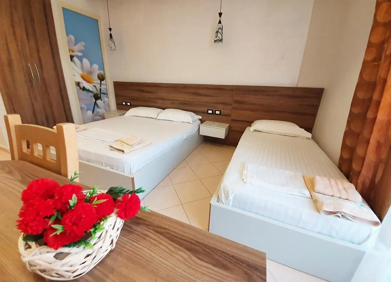 Hotel Kamomil Shkallnur 3*,  Албания