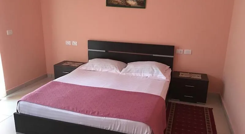 Hotel Kamomil Škalngur 3*,