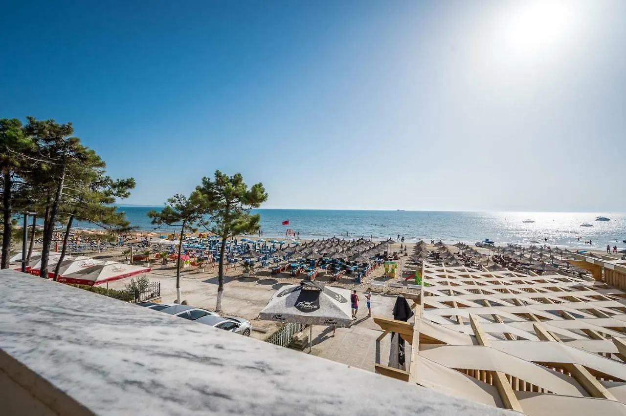 Hotel Kamomil Shkallnur 3*,  Албания
